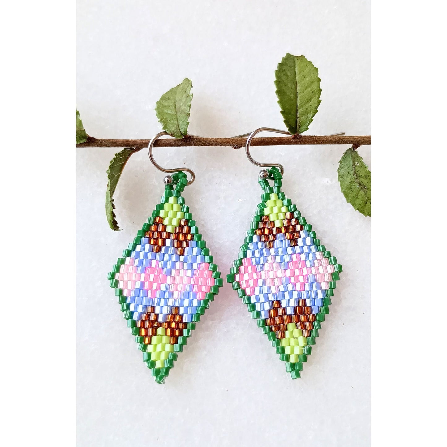 2F - Chevron Earrings