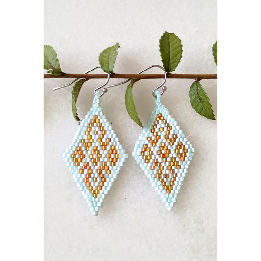 2B - Kieri Flower Earrings